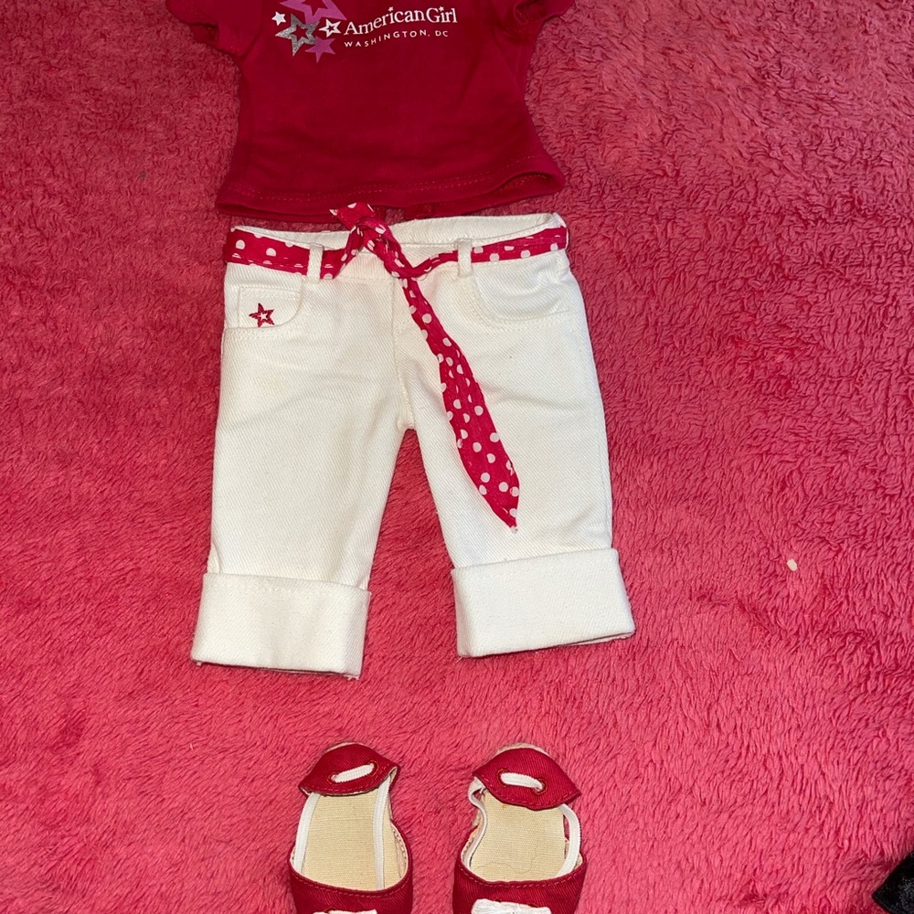 American girl Washington shirt & jean pants shoes